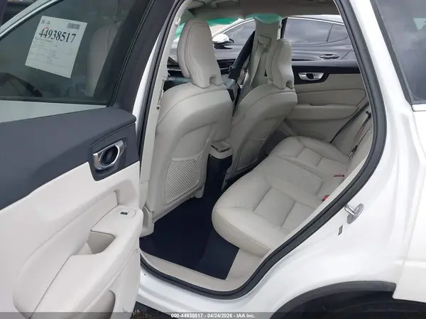 YV4L12RE1P1278184 2023 VOLVO XC60 - Image 8