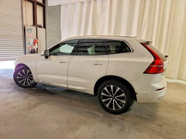 YV4L12RE3P1265923 2023 VOLVO XC60 - Image 2