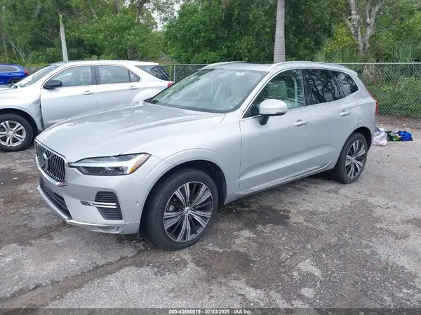 YV4L12RE4P1261427 2023 VOLVO XC60 - Image 2