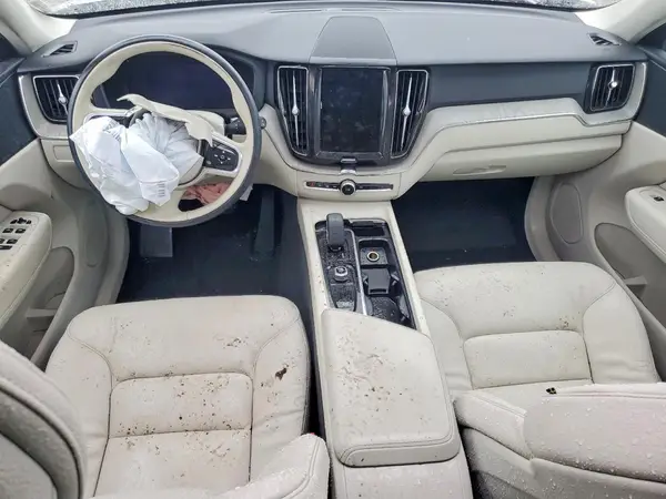 YV4L12RE5P1265213 2023 VOLVO XC60 - Image 8