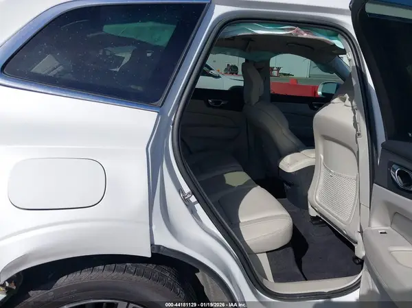 YV4L12REXP1359748 2023 VOLVO XC60 - Image 8