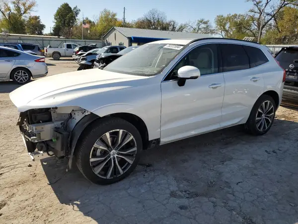 YV4L12RK0N1904746 2022 VOLVO XC60