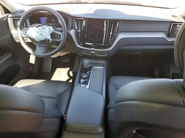 YV4L12RK0R1822232 2024 VOLVO XC60 - Image 8