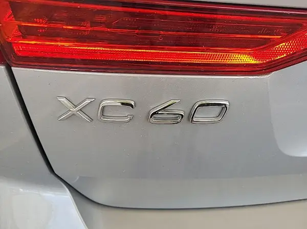 YV4L12RK0R1929488 2024 VOLVO XC60 - Image 2
