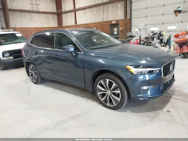 YV4L12RK1N1075220 2022 VOLVO XC60 - Image 1