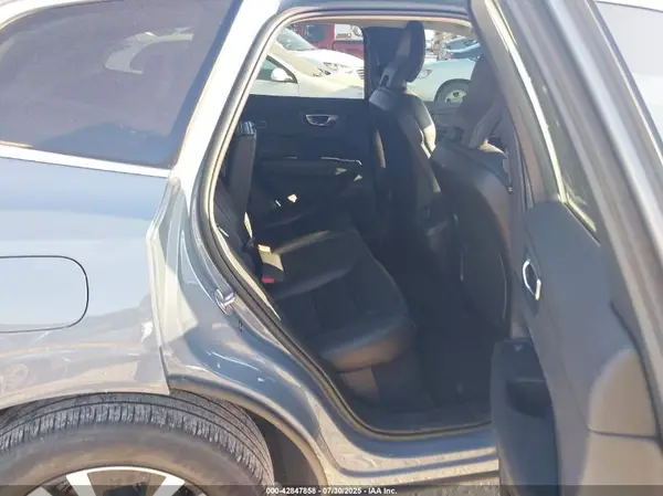 YV4L12RK1P1295637 2023 VOLVO XC60 - Image 8