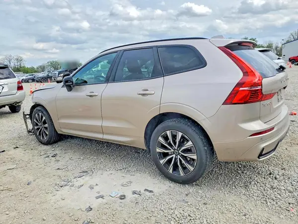 YV4L12RK1R1861928 2024 VOLVO XC60 - Image 2