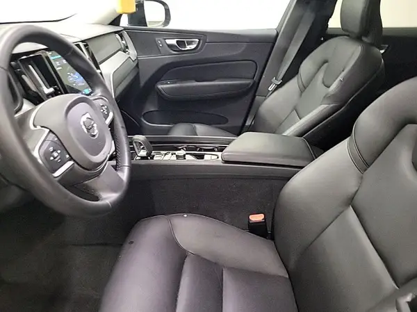 YV4L12RK1R1929466 2024 VOLVO XC60 - Image 1