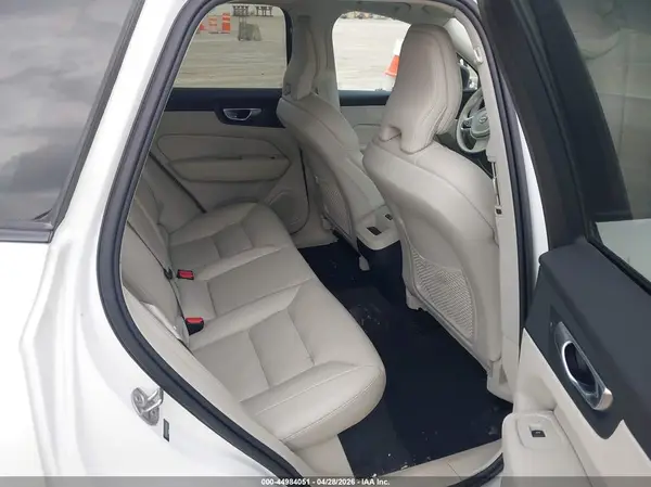 YV4L12RK2R1762812 2024 VOLVO XC60 - Image 8