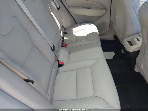 YV4L12RK4R1946150 2024 VOLVO XC60 - Image 8
