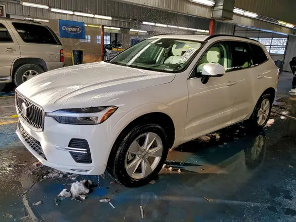 YV4L12RK5N1036193 2022 VOLVO XC60 - Image 1