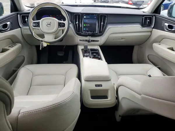 YV4L12RK5R1755921 2024 VOLVO XC60 - Image 8