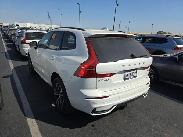 YV4L12RK5R1930295 2024 VOLVO XC60 - Image 2