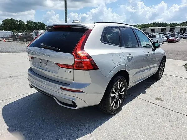 YV4L12RK5R1933780 2024 VOLVO XC60 - Image 2