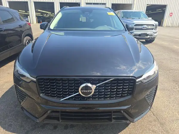 YV4L12RK5R1933908 2024 VOLVO XC60 - Image 1