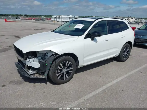 YV4L12RK6R1774736 2024 VOLVO XC60 - Image 2