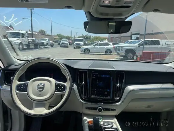 YV4L12RK6R1930242 2024 VOLVO XC60 - Image 2