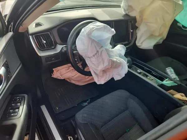 YV4L12RK8R1729541 2024 VOLVO XC60 - Image 8