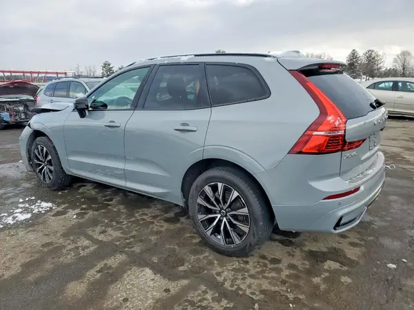 YV4L12RK8R1762393 2024 VOLVO XC60 - Image 2
