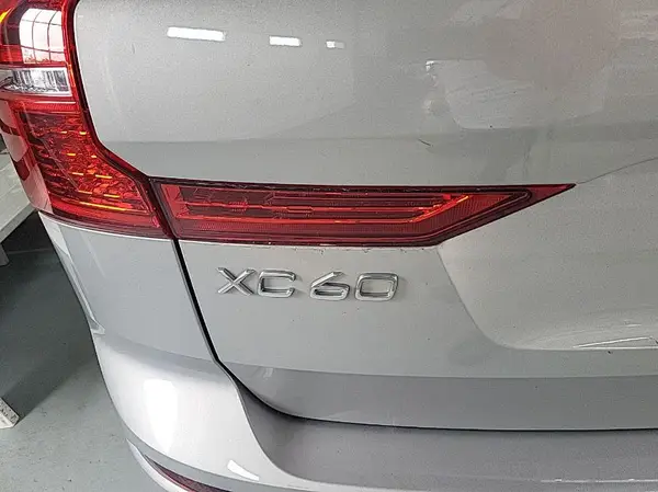 YV4L12RK8R1929271 2024 VOLVO XC60 - Image 8