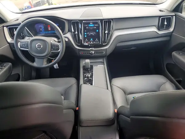 YV4L12RK8R1933935 2024 VOLVO XC60 - Image 8