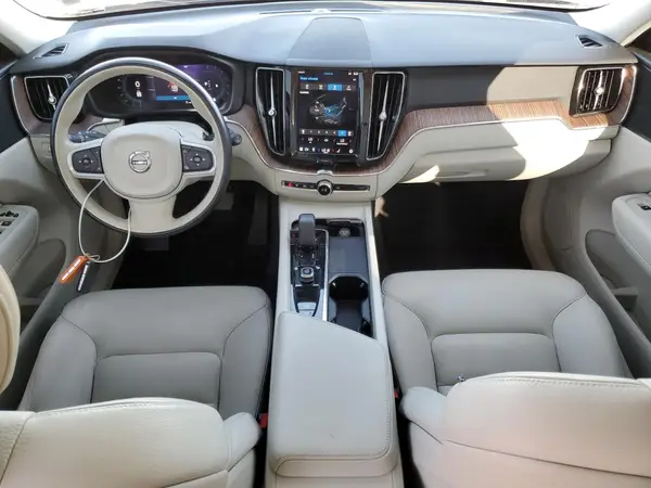 YV4L12RK9N1966016 2022 VOLVO XC60 - Image 8