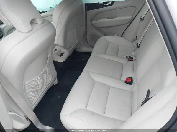 YV4L12RK9R1940487 2024 VOLVO XC60 - Image 8