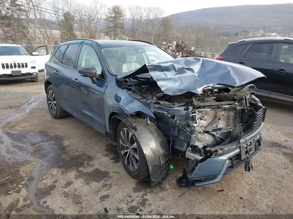 YV4L12RKXR1806829 2024 VOLVO XC60 - Image 1