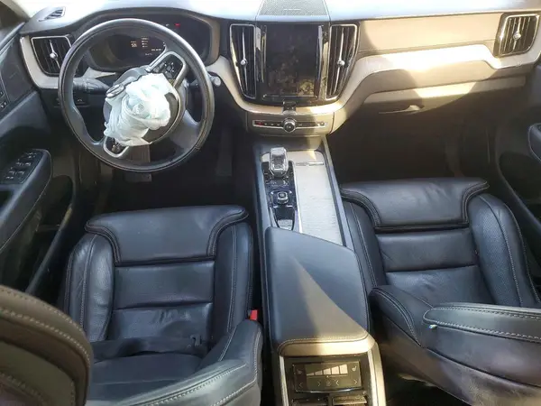 YV4L12RL1N1087103 2022 VOLVO XC60 - Image 8