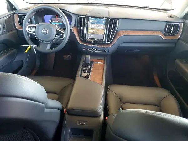 YV4L12RL1R1807408 2024 VOLVO XC60 - Image 8