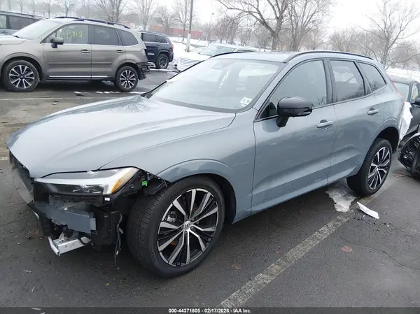 YV4L12RL4R1739430 2024 VOLVO XC60 - Image 2