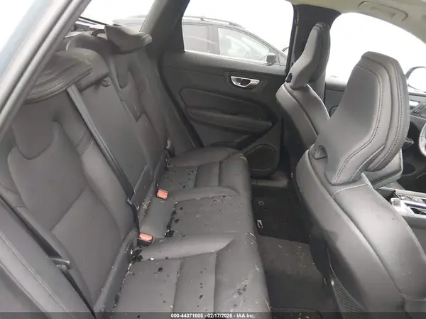 YV4L12RL4R1739430 2024 VOLVO XC60 - Image 8