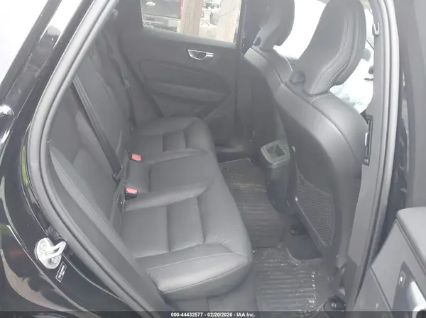 YV4L12RL4R1884046 2024 VOLVO XC60 - Image 8
