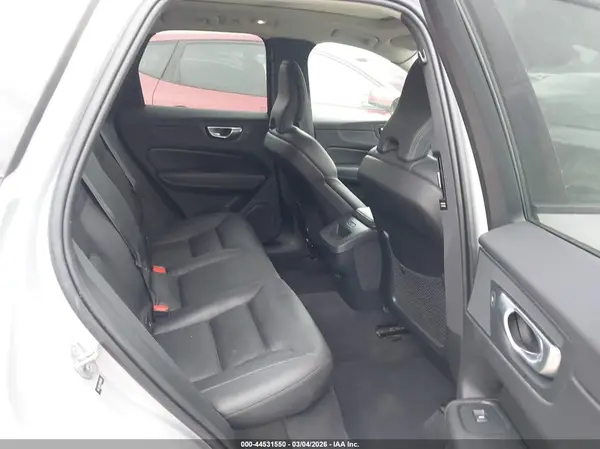 YV4L12RL4R1889456 2024 VOLVO XC60 - Image 8