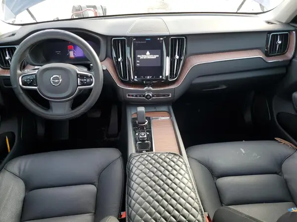 YV4L12RL5R1744782 2024 VOLVO XC60 - Image 8