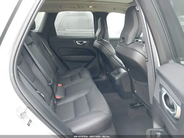YV4L12RL5R1885058 2024 VOLVO XC60 - Image 8
