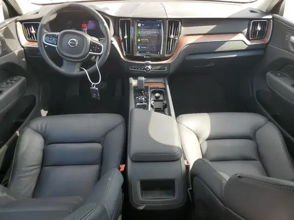 YV4L12RL6R1750641 2024 VOLVO XC60 - Image 8
