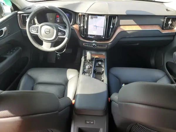 YV4L12RL6R1757704 2024 VOLVO XC60 - Image 8