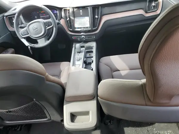 YV4L12RL6R1763101 2024 VOLVO XC60 - Image 8