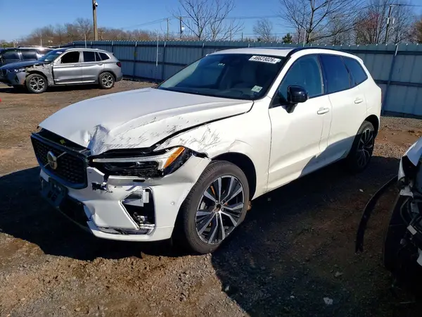 YV4L12RL7R1840784 2024 VOLVO XC60 - Image 1