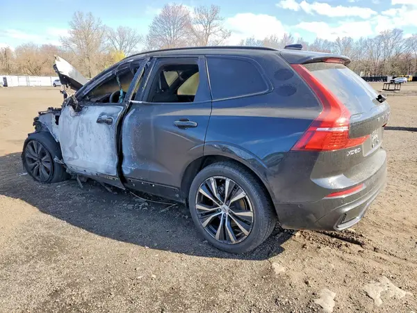 YV4L12RL7R1924359 2024 VOLVO XC60 - Image 2