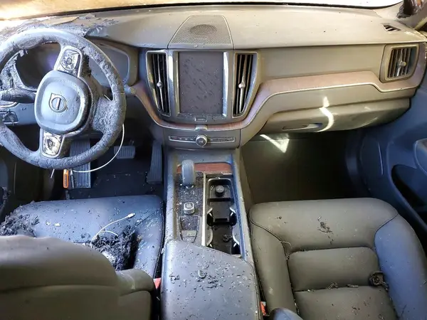 YV4L12RL7R1924359 2024 VOLVO XC60 - Image 8