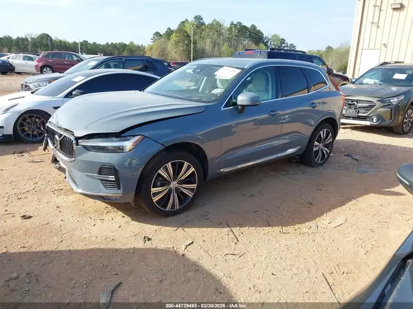 YV4L12RL8N1088538 2022 VOLVO XC60 - Image 2