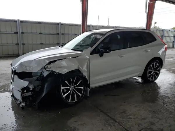 YV4L12RL8P1359438 2023 VOLVO XC60 - Image 1