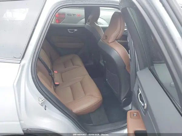 YV4L12RL8R1720850 2024 VOLVO XC60 - Image 8
