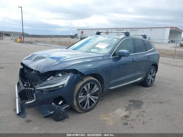 YV4L12RL9N1086152 2022 VOLVO XC60 - Image 2