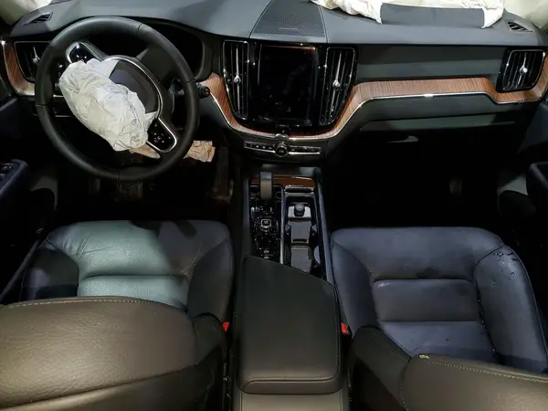 YV4L12RLXR1814499 2024 VOLVO XC60 - Image 8