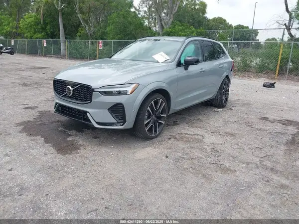 YV4L12RM0R1719376 2024 VOLVO XC60 - Image 2