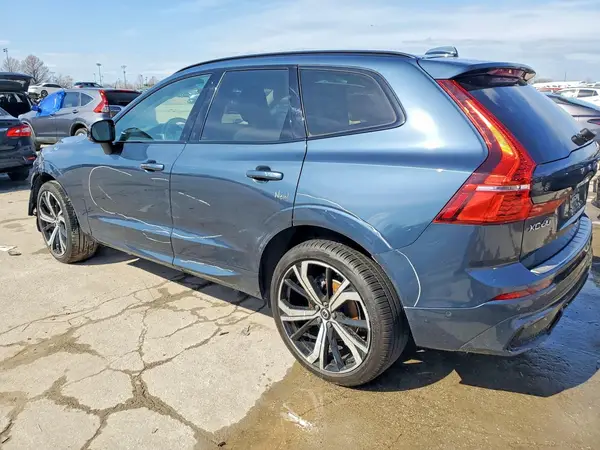 YV4L12RM0R1913213 2024 VOLVO XC60 - Image 2