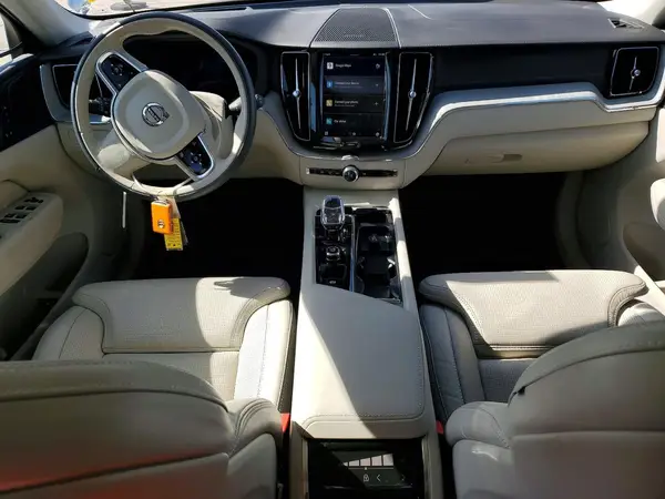 YV4L12RM0R1913213 2024 VOLVO XC60 - Image 8